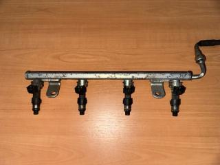 Топливная рейка Nissan Qashqai 2009