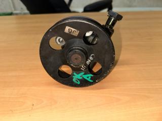 Запчасть насос гидроусилителя руля Hyundai Tucson 2008