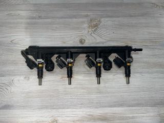 Запчасть топливная рейка Peugeot 308 2012