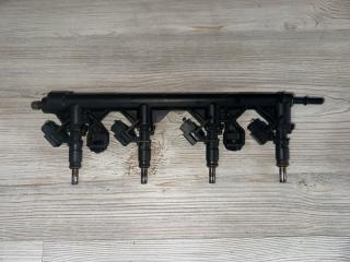 Запчасть топливная рейка Peugeot 308 2009