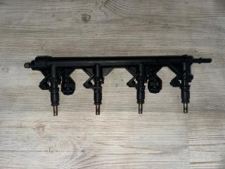 Запчасть топливная рейка Peugeot 308 2009