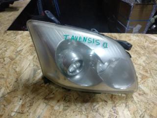 Фара правая TOYOTA AVENSIS 2004