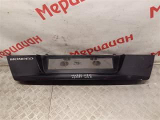Накладка двери багажника верхняя FORD MONDEO 2009