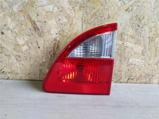 Фото запчасти фонарь задний внутренний правый FORD GALAXY 2002 Б/У запчасть Запчасть фонарь задний внутренний правый FORD GALAXY 2002