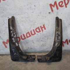 Запчасть брызговик передний TOYOTA RAV4 2004