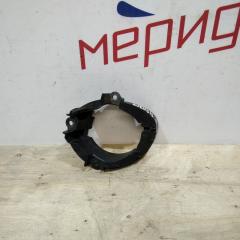 Кронштейн фары противотуманной правой TOYOTA AVENSIS 2010