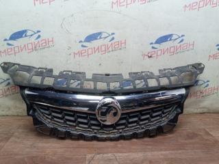 Решетка радиатора OPEL ASTRA 2011