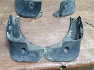 Брызговик NISSAN QASHQAI J10 Брызговик NISSAN QASHQAI J10