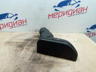 Воздухозаборник (внутри) HYUNDAI GRAND STAREX 2012