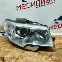 Фара правая SKODA SUPERB 2011