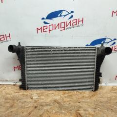 Запчасть интеркулер SKODA SUPERB 2012