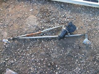 Запчасть мотор дворников MITSUBISHI PAJERO