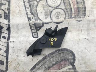 Запчасть уголок жабо правый SUBARU FORESTER