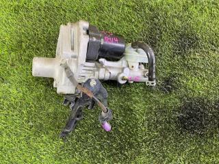 Запчасть вакуумный усилитель тормозов HONDA VEZEL 2014