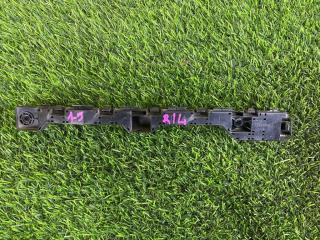 Крепление бампера заднее левое HONDA VEZEL 2014