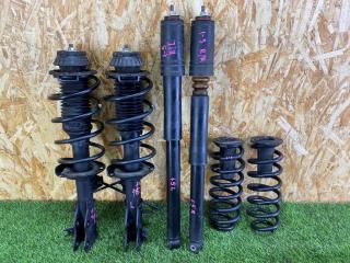 Амортизаторы комплект HONDA VEZEL 2014