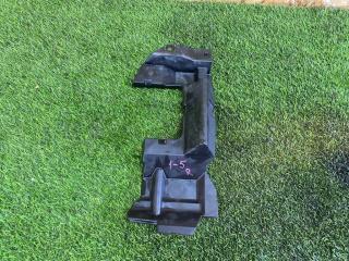 Запчасть дефлектор радиатора правый HONDA VEZEL 2014