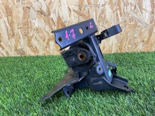 Запчасть подушка двигателя левая Toyota AQUA 2015