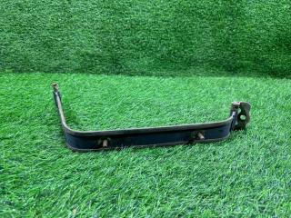 Запчасть крепление бензобака TOYOTA HILUX 2013