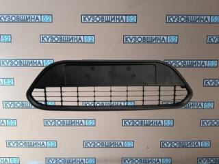 Запчасть решетка бампера Ford Focus 2 2008-2011