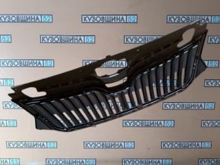 Решетка радиатора Rapid 1 2012-2020 с молдингом