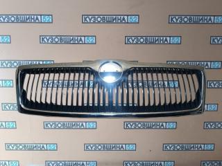 Решетка радиатора Octavia A5 2004-2009 до рест