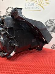 Фара передняя правая SRX4 2009