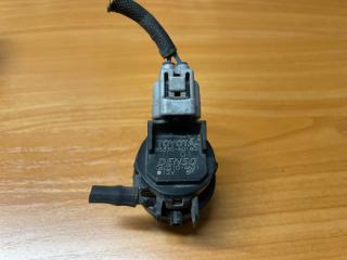Фото запчасти мотор бачка омывателя задний TOYOTA LAND CRUISER PRADO контрактная запчасть Запчасть мотор бачка омывателя задний TOYOTA LAND CRUISER PRADO