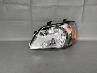 Фара передняя левая TOYOTA NOAH