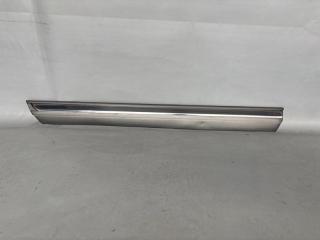 Молдинг на дверь задний правый NISSAN TEANA