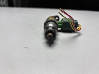 Форсунка топливная левая CEDRIC Y34 VQ25DD