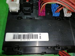 Коробка предохранителей BMW X5 E53 N62B44A 518877006 4 ракурс