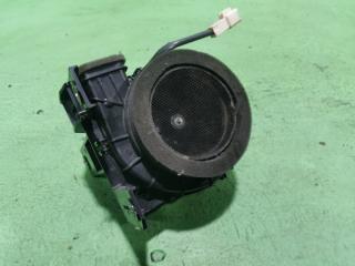Мотор охлаждения батареи TOYOTA COROLLA AXIO NKE165 G9230-52010 2 ракурс