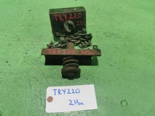 Крепление запасного колеса TOYOTA DYNA TRY220 1 ракурс Крепление запасного колеса TOYOTA DYNA TRY220 1 ракурс