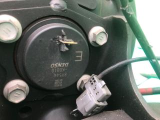 Балка подвески задняя TOYOTA YARIS MXPA10 42110K0010 5 ракурс