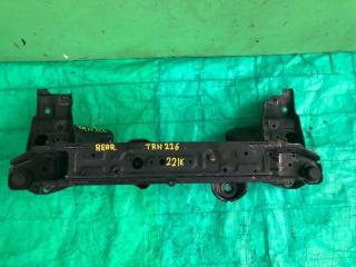 Балка под двс задняя TOYOTA HIACE TRH226 51021-26100 1 ракурс Балка под двс задняя TOYOTA HIACE TRH226 51021-26100 1 ракурс
