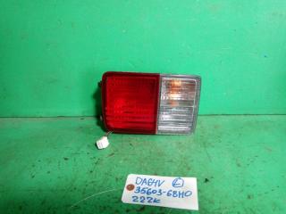 Стоп-сигнал левый SUZUKI EVERY DA64V 35603-68H0 1 ракурс