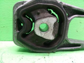 Подушка задняя TOYOTA YARIS MXPA10 1236315030 2 ракурс