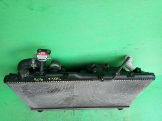 Радиатор основной HONDA VEZEL RU3 LEB 19010-51E-J01 2 ракурс Радиатор основной HONDA VEZEL RU3 LEB 19010-51E-J01 2 ракурс