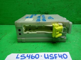 Коробка предохранителей LEXUS LS460 USF40 1UR-FSE 82730-50480 5 ракурс