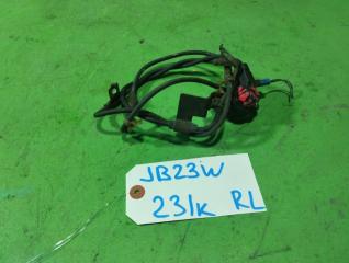 Датчик abs левый задний SUZUKI JIMNY JB23W 5631081A11 1 ракурс