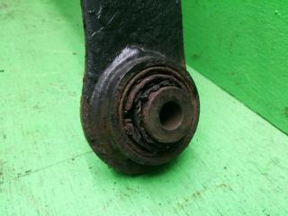 Рычаг правый задний HONDA EDIX BE4 52370-SJD-020 2 ракурс