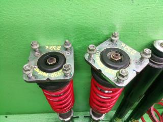Стойка MAZDA MPV LY3P L20634900, L20628700 2 ракурс