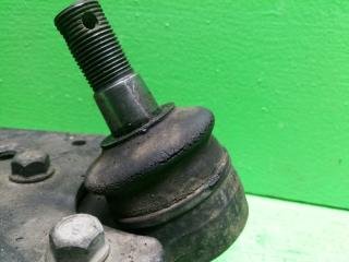 Рычаг правый передний MAZDA BONGO SKF2T 2 ракурс
