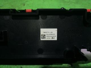 Климат-контроль HONDA N-BOX JF3 79600TTAJ64 3 ракурс