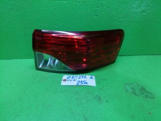Стоп-сигнал правый TOYOTA AVENSIS ZRT272 81550-05280, 05-31 1 ракурс