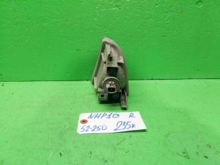 Повторитель правый TOYOTA AQUA NHP10 81511-52030, 52-250 2 ракурс
