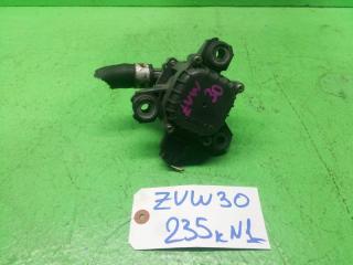 Помпа инвертора TOYOTA PRIUS ZVW30 G9040-48020 2 ракурс