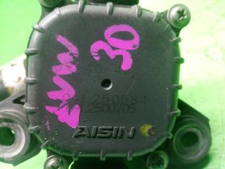Помпа инвертора TOYOTA PRIUS ZVW30 G9040-48020 3 ракурс