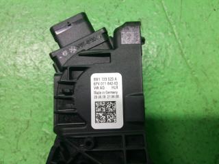 Педаль газа AUDI A4 8W 8W1723523A 2 ракурс